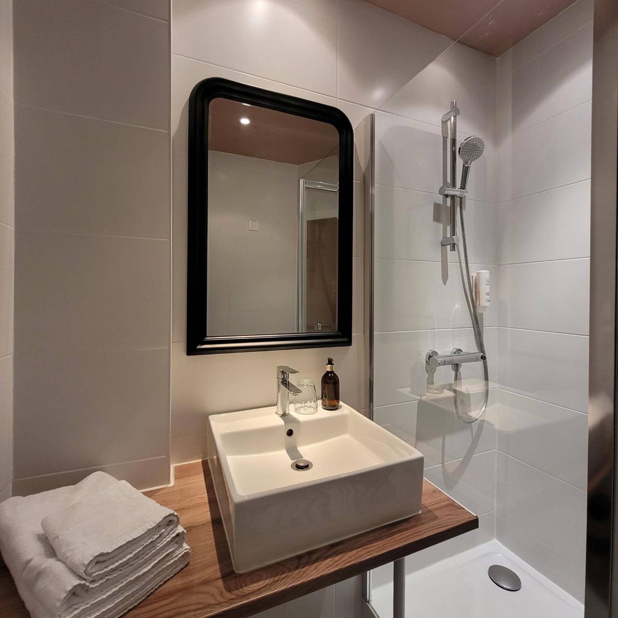 Hotel Rive Sud Chinon Ngoại thất bức ảnh